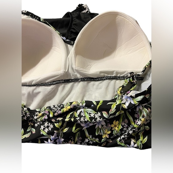 Swim Solutions one piece swimsuit 24W - Picture 3 of 7